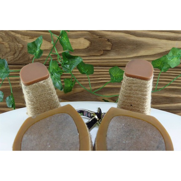 Tahari Sz 8 M‎ Black Slingback Fabric Women Sandals - Picture 7 of 7